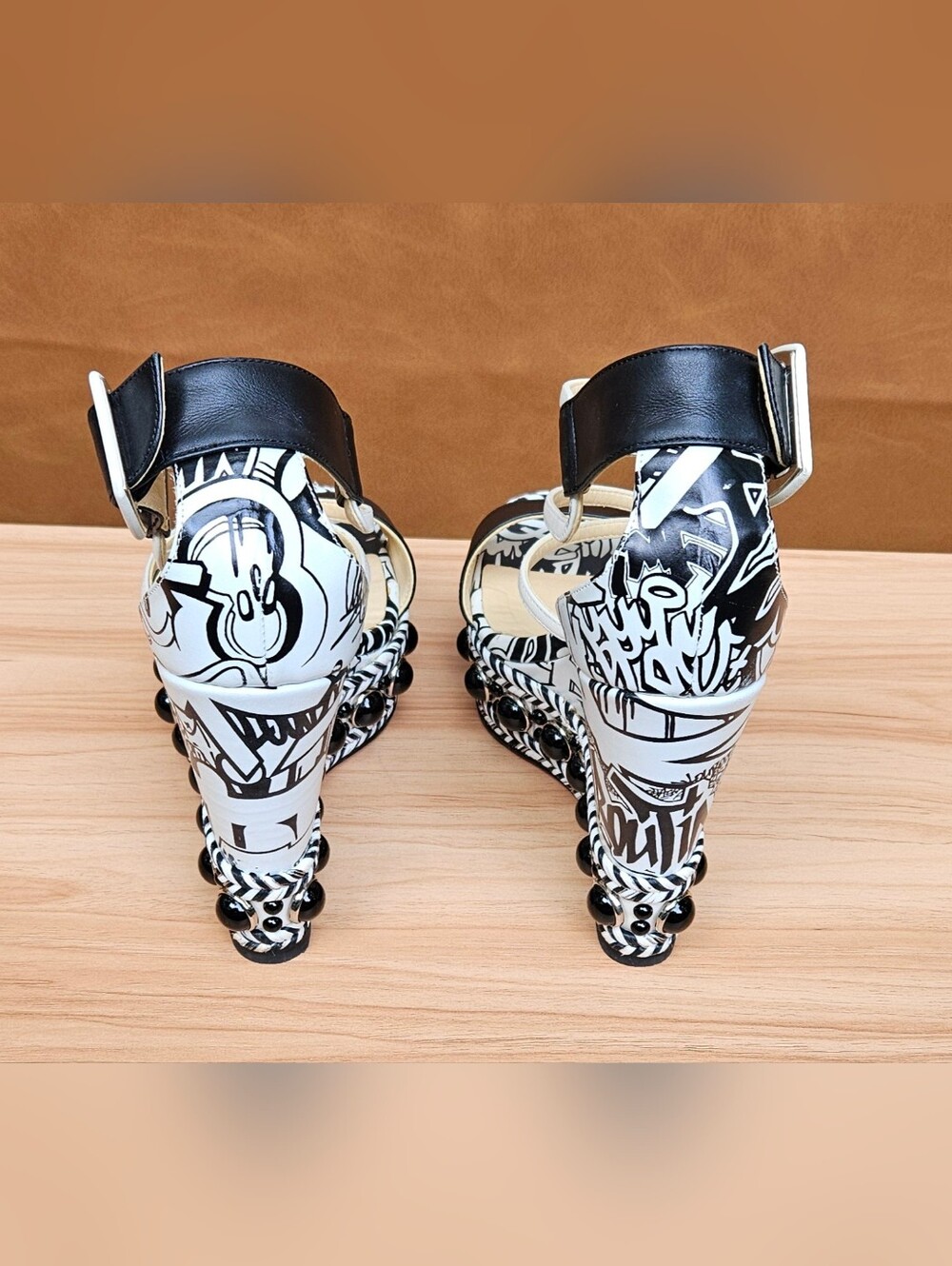 Christian Louboutin Black & White Graffiti Wedge Buckle Sandals Size 5 US - Picture 9 of 16